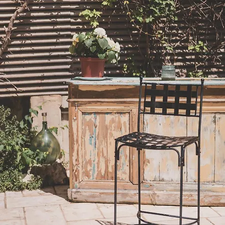 Maison Pelissier With Sweeming Pool Bed & Breakfast