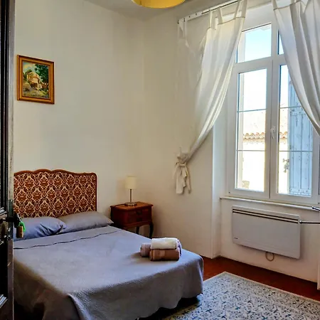 Maison Pelissier With Swemming Pool Bed and Breakfast